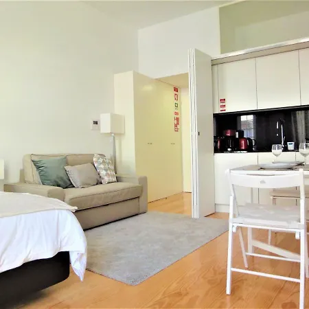 Tiles Διαμέρισμα *